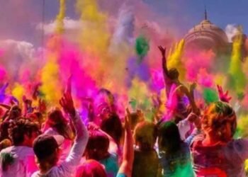 ना जाने इस गांव में कैसा खौफ? होली के दिन घर में छुप जाते हैं लोग, गांव के एक शख्स ने खोले सारे राज