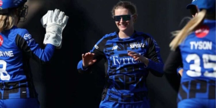 जीत के साथ नंबर वन बनी लंदन स्प्रिट विमेंस, बर्मिंघम ने लगातार हारा चौथा मैच