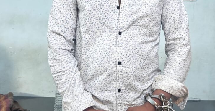 रिवाल्वर, देशी कट्टा व जिंदा कारतूस के साथ हिस्ट्रीशीटर बादल बेहरा गिरफ्तार