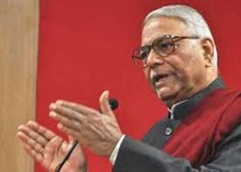 जन्मदिन विशेष: ब्यूरोक्रेट से राजनेता बने यशवंत सिन्हा, अटल वाजपेयी ने दी थी अहम जिम्मेदारी; अब…