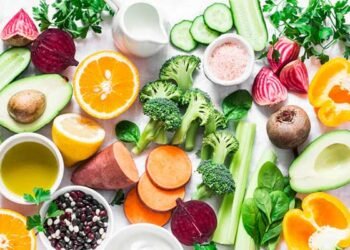 ये 5 फल हैं विटामिन B12 के भंडार, अपनी डाइट में जरूर करें शामिल, कमी तुरंत होगी दूर