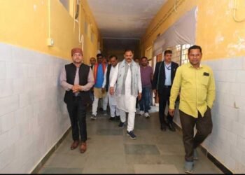 स्वास्थ्य मंत्री श्री श्याम बिहारी जायसवाल ने सामुदायिक स्वास्थ्य केन्द्र बोड़ला का किया औचक निरीक्षण