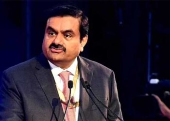 Gautam Adani को लगा बड़ा झटका… नेटवर्थ में $7.86 अरब की गिरावट, दुनिया के अमीरों में पहुंचे इस स्थान पर