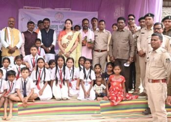 बीरगुड़ी में जैव विविधता संरक्षण व अग्नि सुरक्षा कार्यशाला, वनवासियों को आत्मनिर्भरता का संदेश