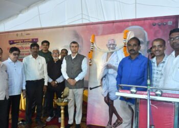 रायपुर में संयुक्त राज्य स्तरीय “खादी एवं ग्रामोद्योग बाजार” प्रदर्शनी का शुभारंभ