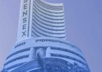 गिरावट के साथ खुले शेयर बाजार