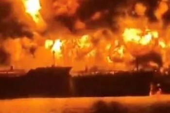 ईरान के हमले में भारतीय की मौत, अमेरिकी तेल टैंकर बना आग का गोला; सुसाइड बोट से मारी टक्कर