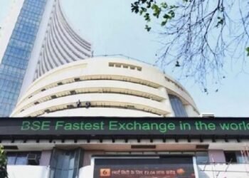 होली पर शेयर बाजार बंद, सेंसेक्स 1,048 अंक टूटा; कच्चे तेल में उछाल