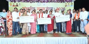 उपमुख्यमंत्री श्री विजय शर्मा ने महिला समूहों को 11.43 करोड़ रुपए की राशि की अंतरित