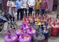 अवैध गैस रिफिलिंग पर जगदलपुर में बड़ी कार्रवाई, भारी मात्रा में सिलेंडर जब्त
