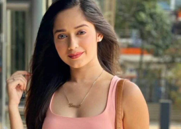 जन्नत जुबैर रहमानी कैसी बनीं इतनी फेमस? 24 साल की उम्र में शाहरुख खान को दी मात