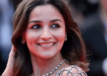 आलिया भट्‌ट फिल्म ‘लव एंड वॉर’ की शुटिंग में बिजी