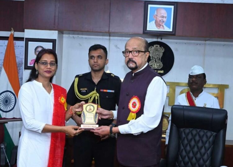 अंतर्राष्ट्रीय महिला दिवस विशेष : ब्रेल पुस्तकें और 3000 से अधिक ऑडियो बुक्स: दिव्यांग महिलाओं के सशक्तिकरण की प्रेरक पहल