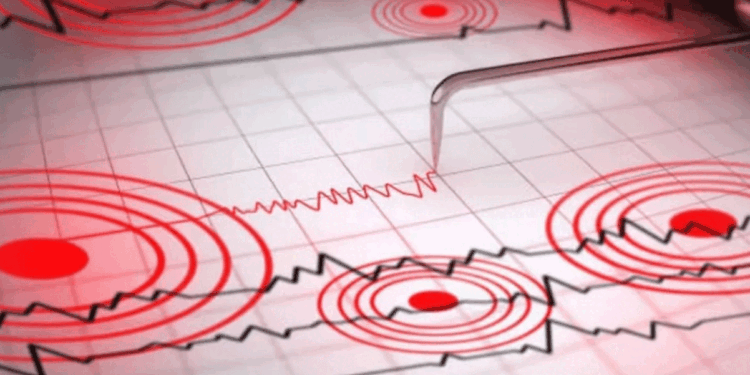 अमेरिकी हमलों के बीच भूकंप से हिली ईरान की धरती, 4.3 रही तीव्रता, परमाणु परीक्षण की आशंका से दुनिया में हड़कंप