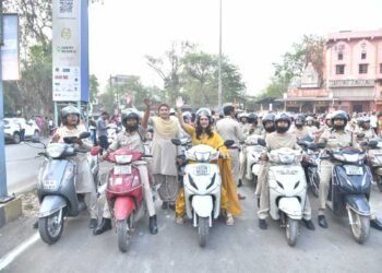 “मैं भारत हूं” थीम पर भव्य बाइक-स्कूटी रैली का आयोजन