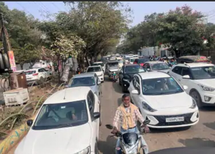 ट्रैफिक व्यवस्था के नाम पर “नंबर गेम” – आम जनता के साथ हो रही ज्यादती पर सवाल