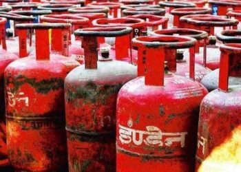 1 मई से गैस सिलेंडर पर बड़े बदलाव! कीमत, OTP डिलीवरी और KYC नियम बदल सकते हैं