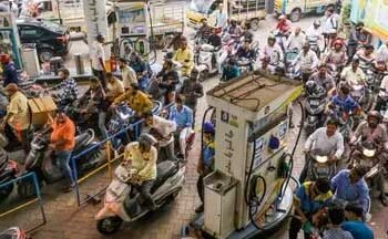 खत्म हो गया तेल का स्टॉक? इस राज्य में 400 से ज्यादा पेट्रोल पंप बंद, मचा हड़कंप