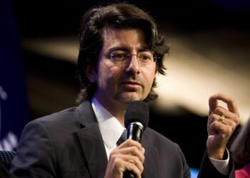 युद्ध के बीच चर्चा में ईरान का अमीर चेहरा—Pierre Omidyar की नेटवर्थ ने चौंकाया