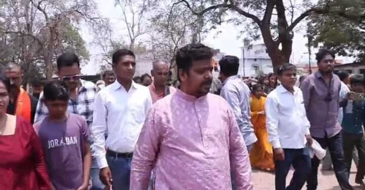 व्हाट्सएप पर जान से मारने की धमकी, पीठाधीश्वर ने मांगी पुलिस सुरक्षा