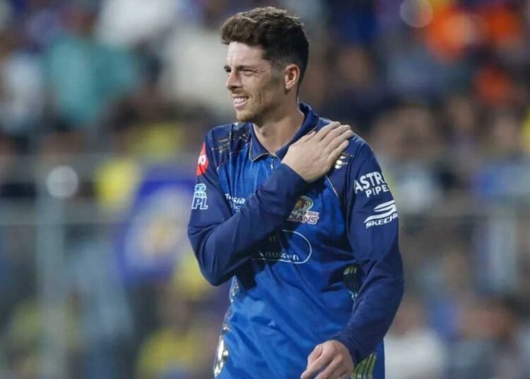 चोट कंधे में और बदलाव सिर के नाम पर…कन्कशन सब्स्टीट्यूट के फैसले पर मचा बवाल, MI ने नियमों का उठाया फायदा?