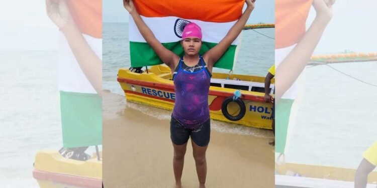 नागपुर की जाबाज ईश्वरी ने रच दिया इतिहास, पाल्क स्ट्रेट पार करने वाली दुनिया की बनीं पहली नेत्रहीन तैराक