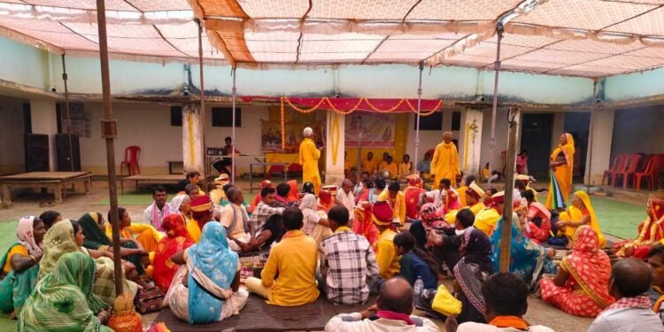  ’मुख्यमंत्री कन्या विवाह योजना के तहत कांसाबेल में 12 जोड़े वैवाहिक बंधन में बंधे’