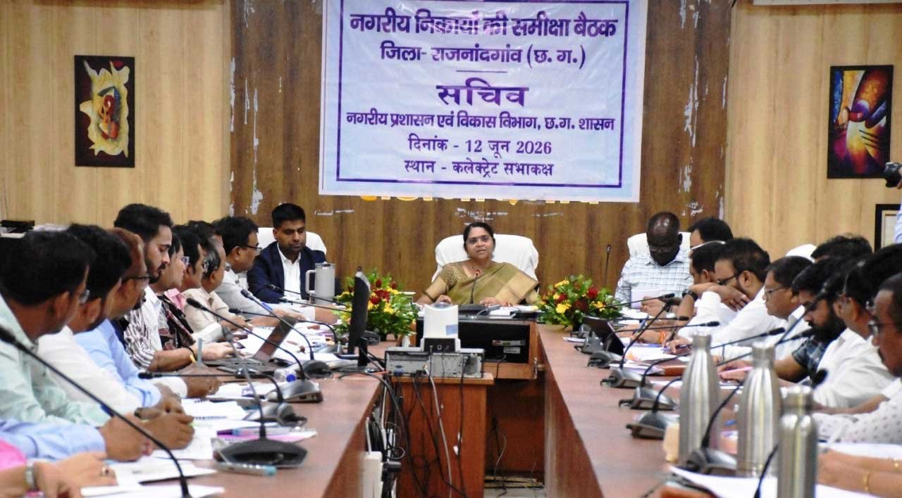 बेहतर समन्वय और सहयोग से शहर के विकास व स्वच्छता के लिए करें कार्य :  शंगीता आर.