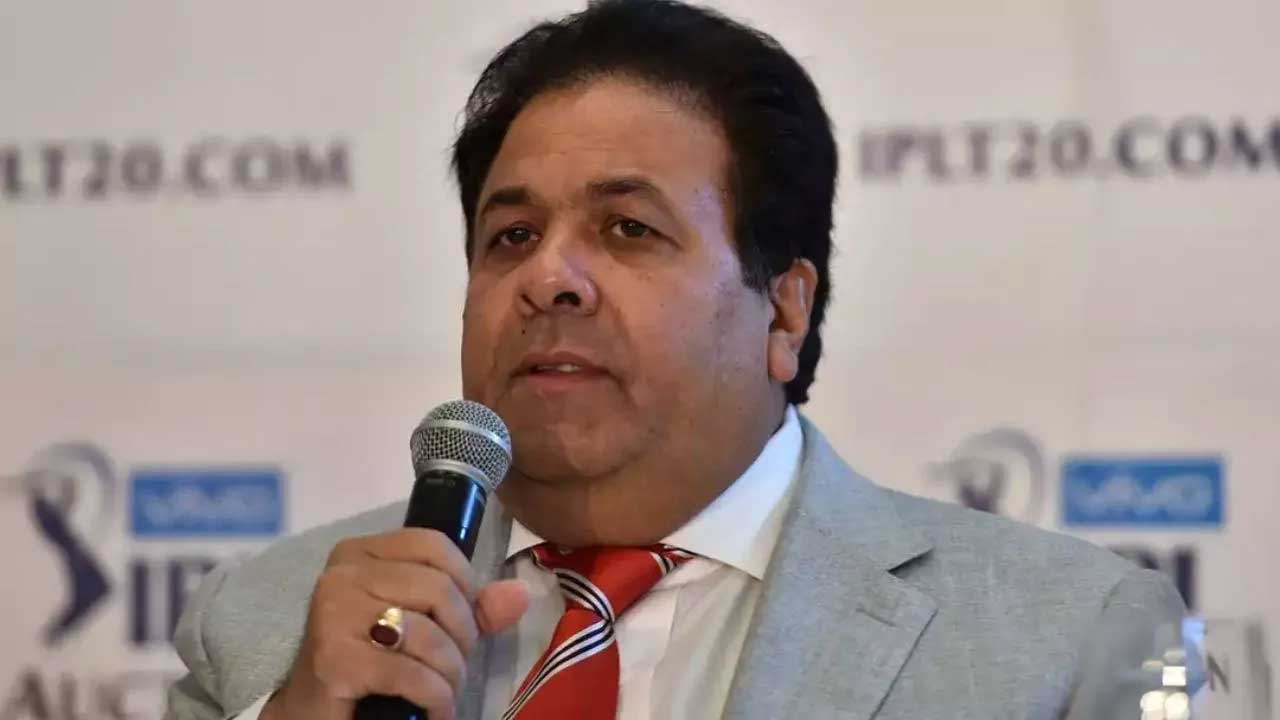 टीम इंडिया की हार पर BCCI ने नहीं दिखाई सख्ती, गंभीर की रणनीति पर फिर छिड़ी बहस, राजीव शुक्ला बोले- सब ठीक है