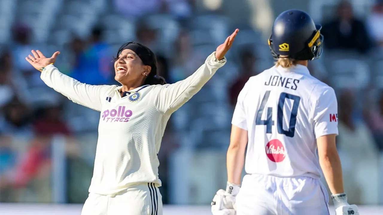 लॉर्ड्स में इतिहास रचने के करीब टीम इंडिया, ऐतिहासिक जीत से सिर्फ 4 विकेट दूर भारत