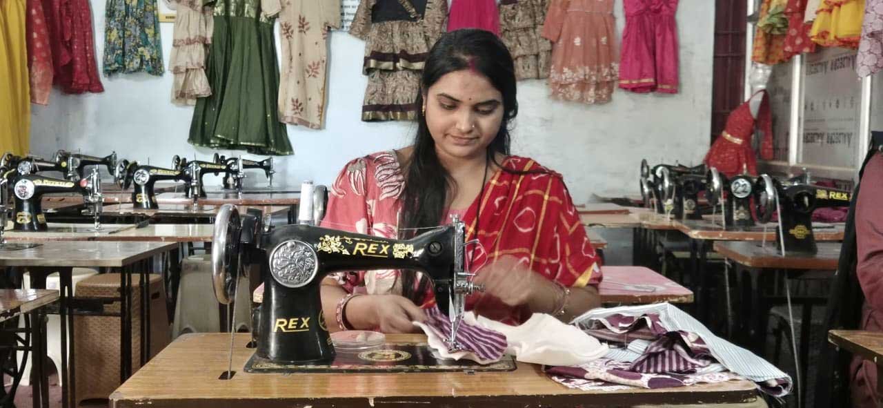  मुख्यमंत्री कौशल विकास योजना से बदली नीलिमा की जिंदगी