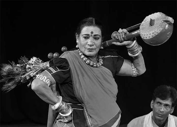 पद्म विभूषण स्व. तीजन बाई को आज दोपहर 2 मुक्ताकाशी मंच से छत्तीसगढ़ के लोक कलाकार देंगे श्रद्धांजलि