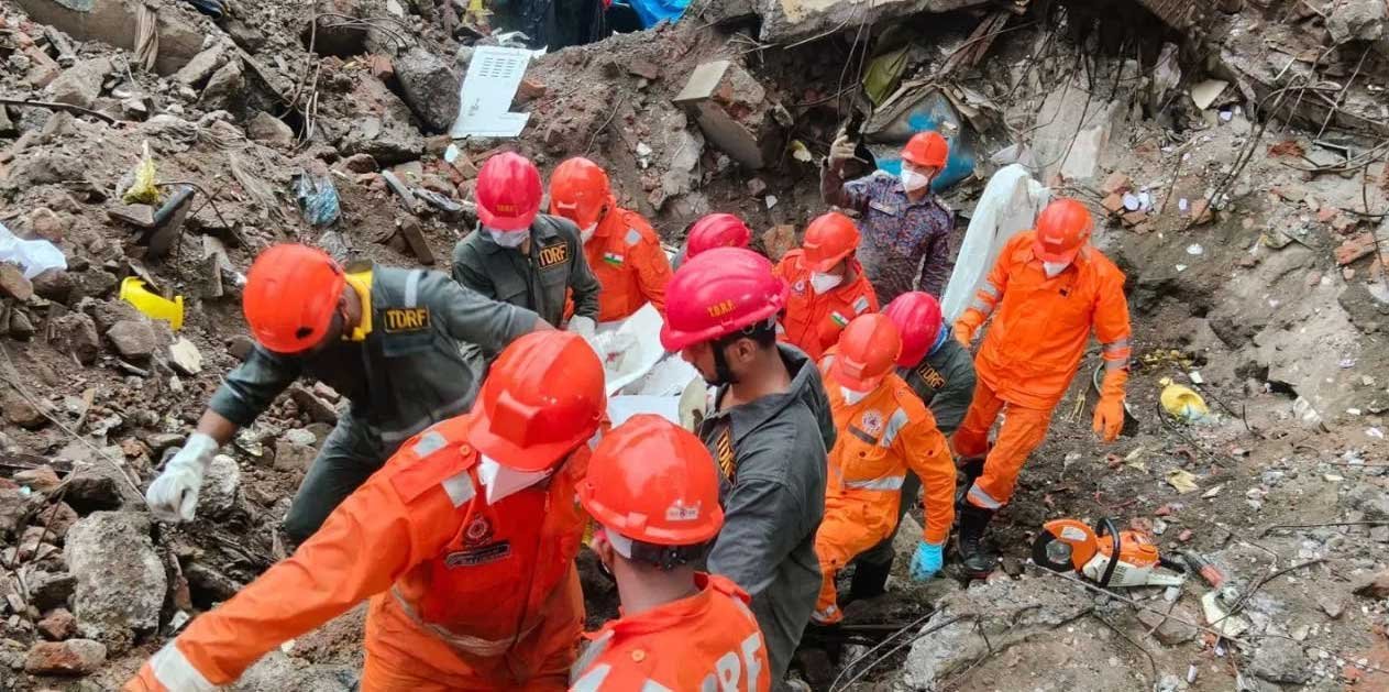 भिवंडी बिल्डिंग हादसा: मरने वालों का आंकड़ा बढ़ा, अब तक 9 शव बरामद, NDRF का रेस्क्यू ऑपरेशन जारी
