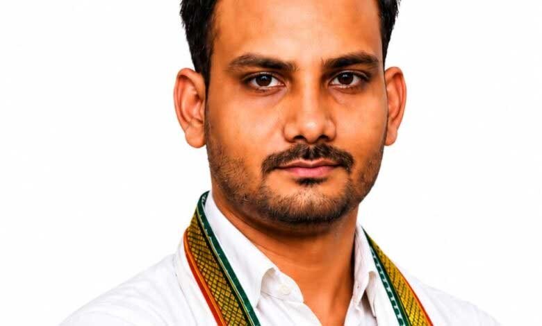 Youth Congress Election: मोहम्मद अकरम ने जिला अध्यक्ष पद के लिए पेश की दावेदारी, बैलेट नंबर 03 पर समर्थन की अपील
