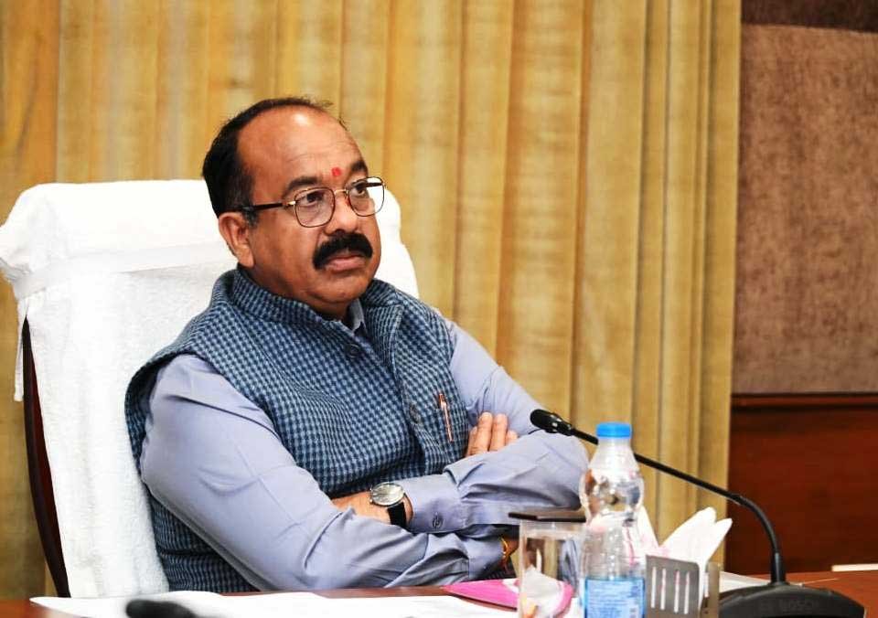 उप मुख्यमंत्री अरुण साव ने विकास कार्यों और योजनाओं के क्रियान्वयन की समीक्षा की