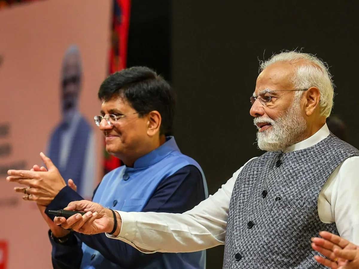 BJP की नई टीम में गोयल को बड़ी जिम्मेदारी, मंत्री पद छोड़ने की अटकलें तेज