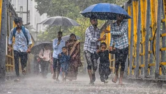 देश में फिर बदला मौसम का मिजाज, यूपी-बिहार समेत कई राज्यों में बारिश