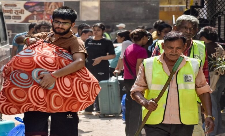 सत्य निकेतन हादसे के बाद MCD का बड़ा एक्शन