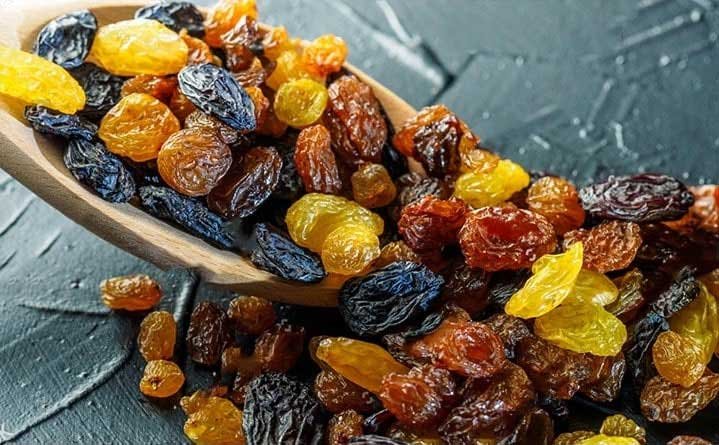 Kishmish Buying Tips: बाजार से किशमिश खरीदते समय इन 6 बातों का रखें ध्यान, ऐसे पहचानें अच्छी क्वालिटी