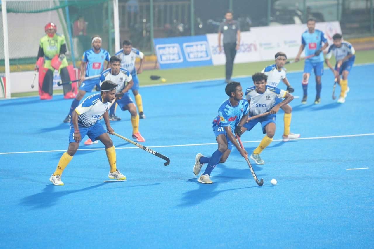 युवा बड़े सपने देखें, अपनी सफलता को समाज और राष्ट्र की सेवा से जोड़ें: राष्ट्रपति द्रौपदी मुर्मु