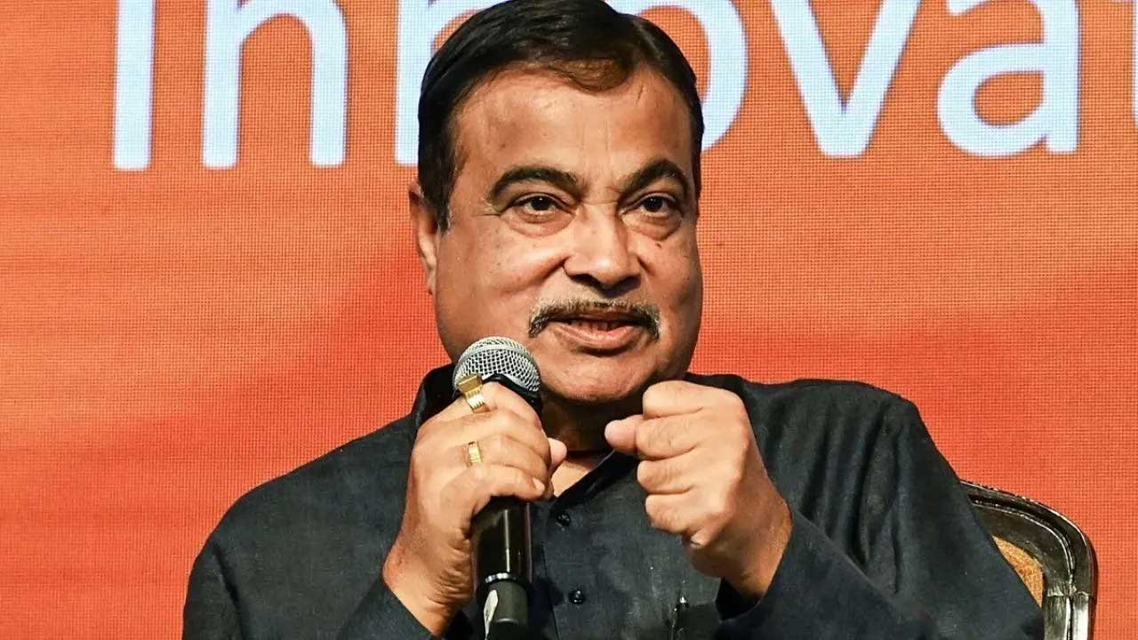 गडकरी की चीनी मिलों को बड़ी सलाह, बोले- सिर्फ चीनी पर निर्भर न रहें